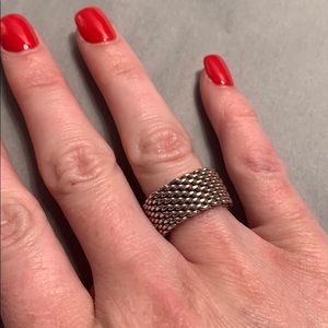 Tiffany & Co. mesh ring